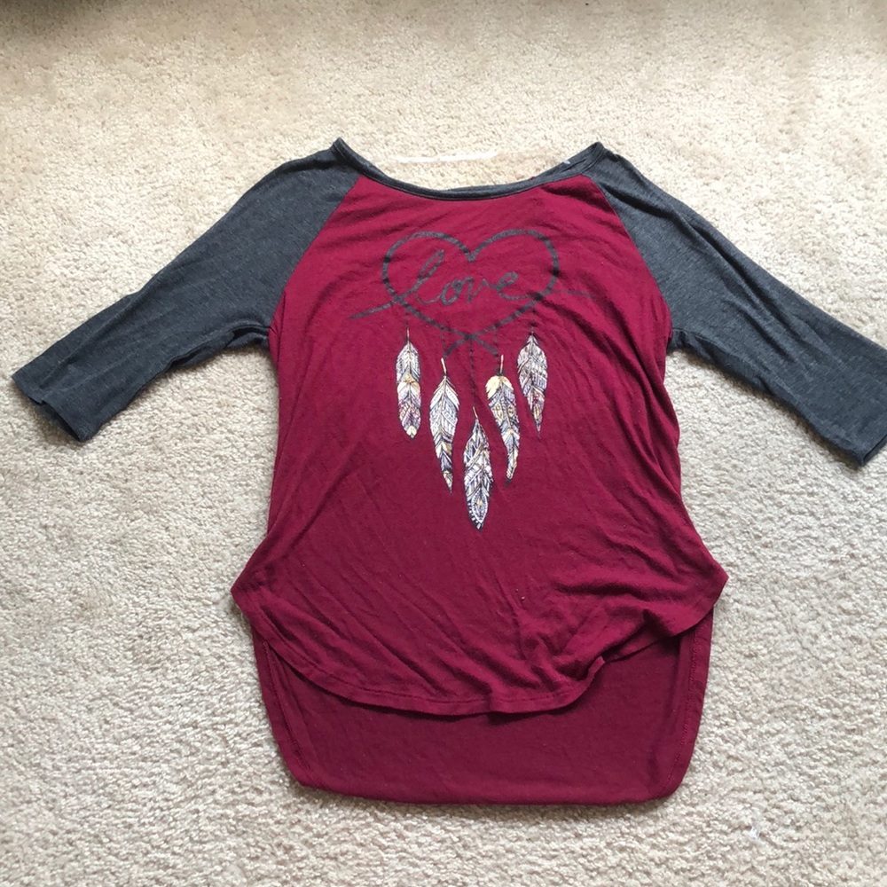 Mid sleeve shirt